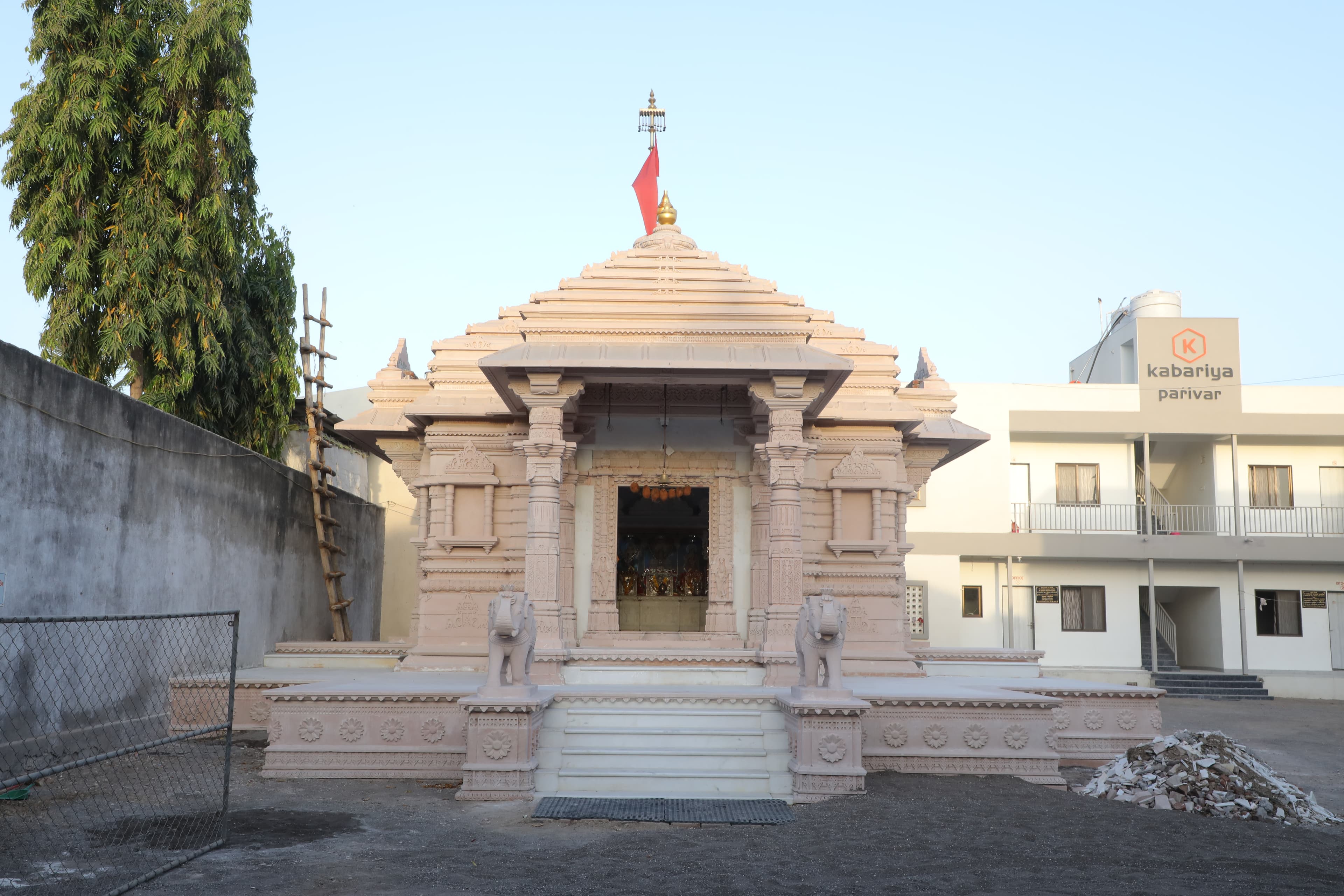 શ્રી મંદિર પરિસર પ્રવેશદ્વાર
